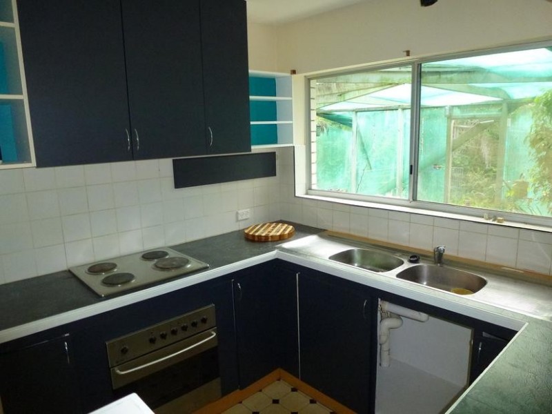57 Eric Fenning Drive, Surf Beach NSW 2536