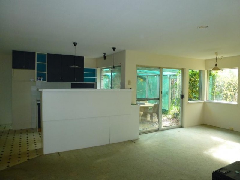 57 Eric Fenning Drive, Surf Beach NSW 2536