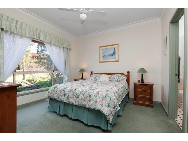 16 Penthouse Place, North Batemans Bay NSW 2536