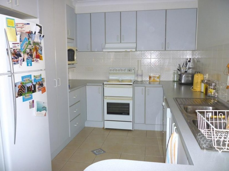 41 Karoola Crescent, Surfside NSW 2536