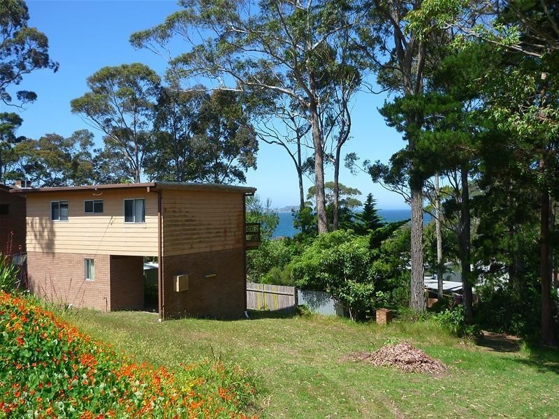 4 Bay View Street, Surf Beach NSW 2536