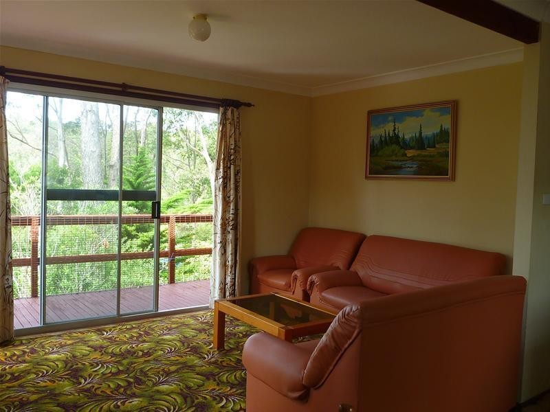 4 Bay View Street, Surf Beach NSW 2536