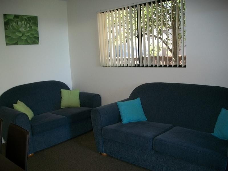 1/30 Myamba Parade, Surfside NSW 2536