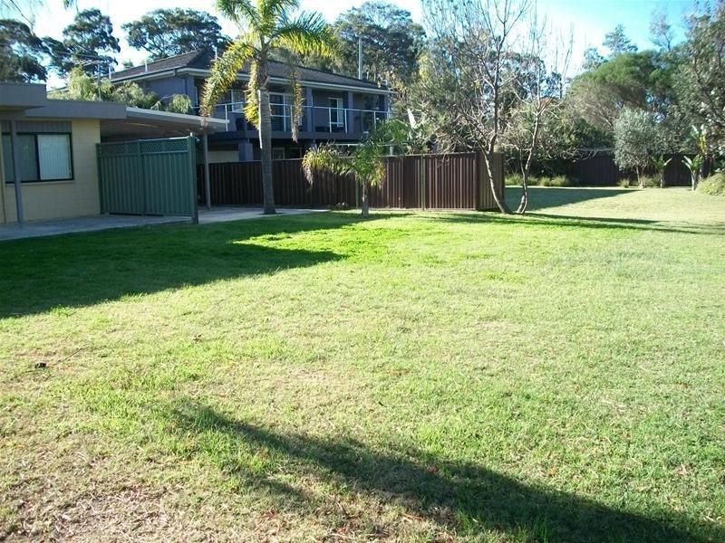 1/30 Myamba Parade, Surfside NSW 2536