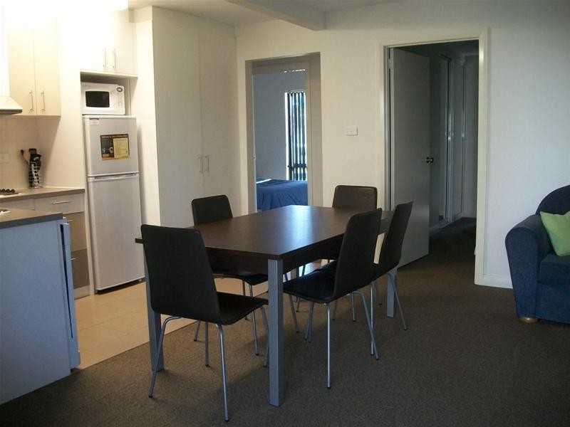 1/30 Myamba Parade, Surfside NSW 2536
