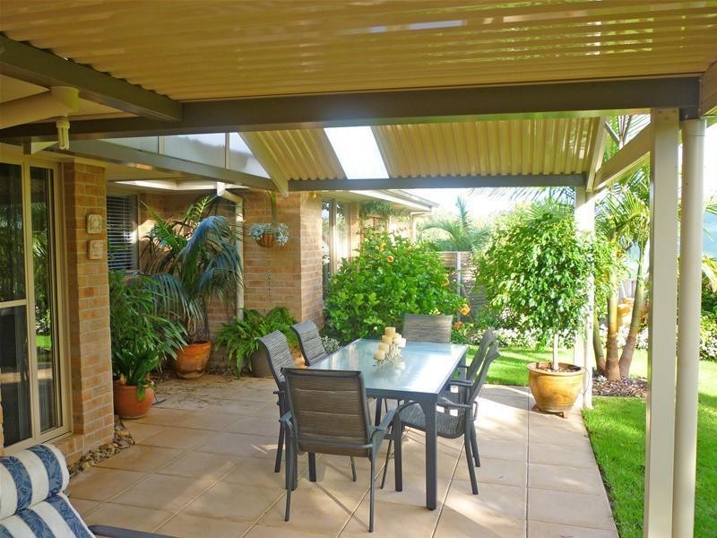 17 Batman Place, Sunshine Bay NSW 2536