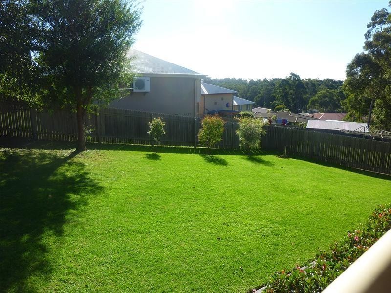 8 Cox Place, Sunshine Bay NSW 2536