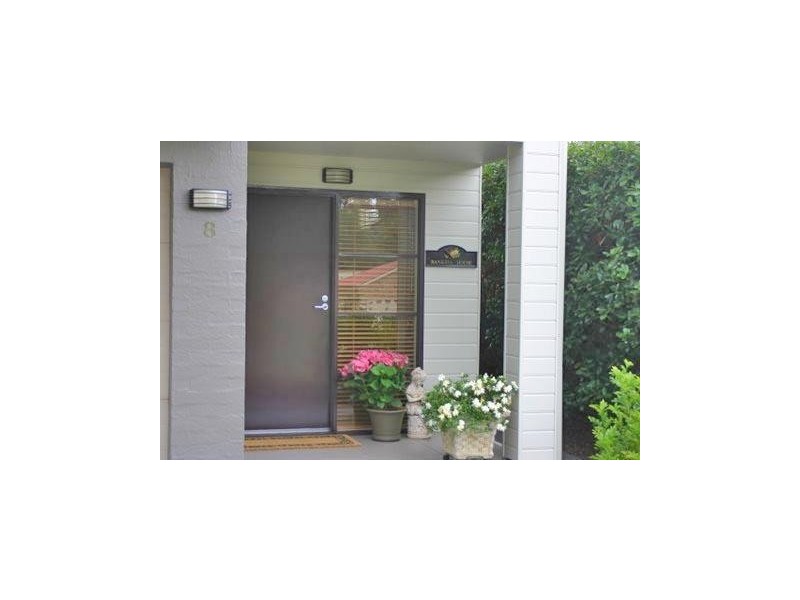 8 Cox Place, Sunshine Bay NSW 2536