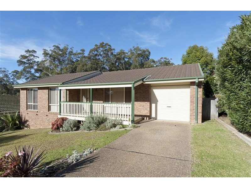 15 Wentworth Avenue, Sunshine Bay NSW 2536