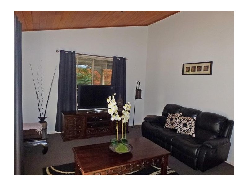 23 Thomas Mitchell Crescent, Sunshine Bay NSW 2536