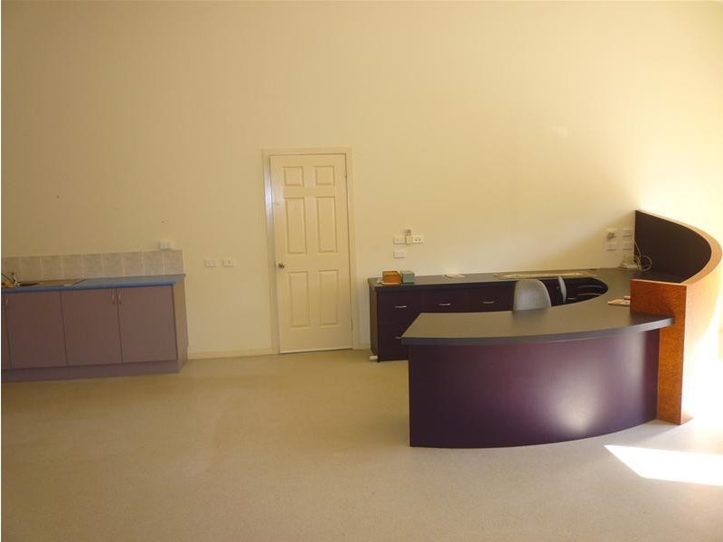 19 Cors Parade, North Batemans Bay NSW 2536