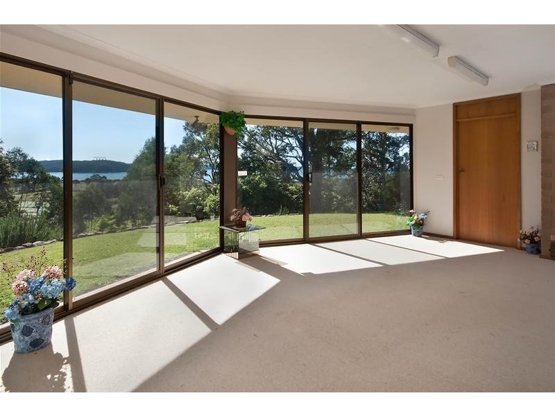27 Ridge Street, Catalina NSW 2536