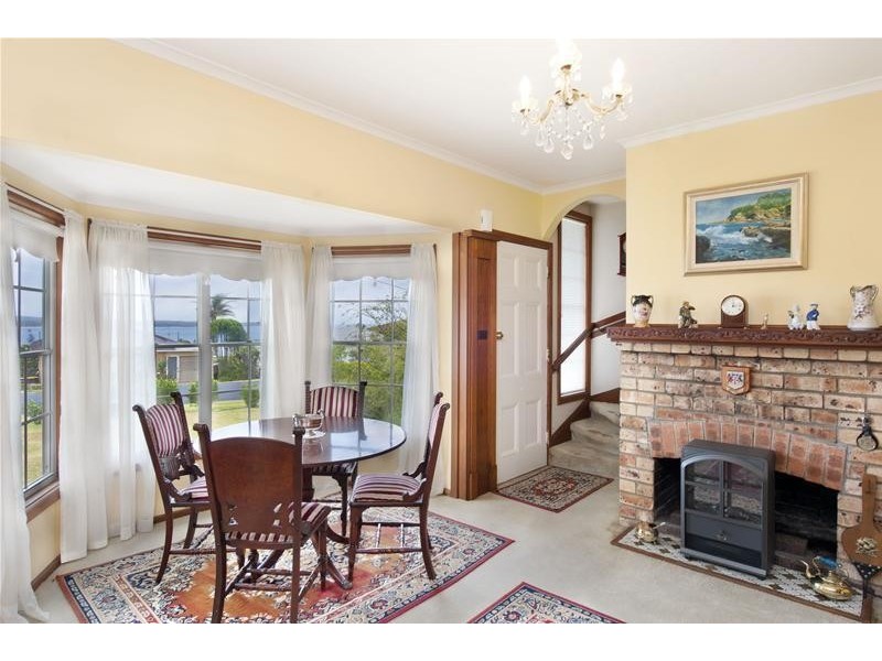 32 Ocean Road, Batehaven NSW 2536