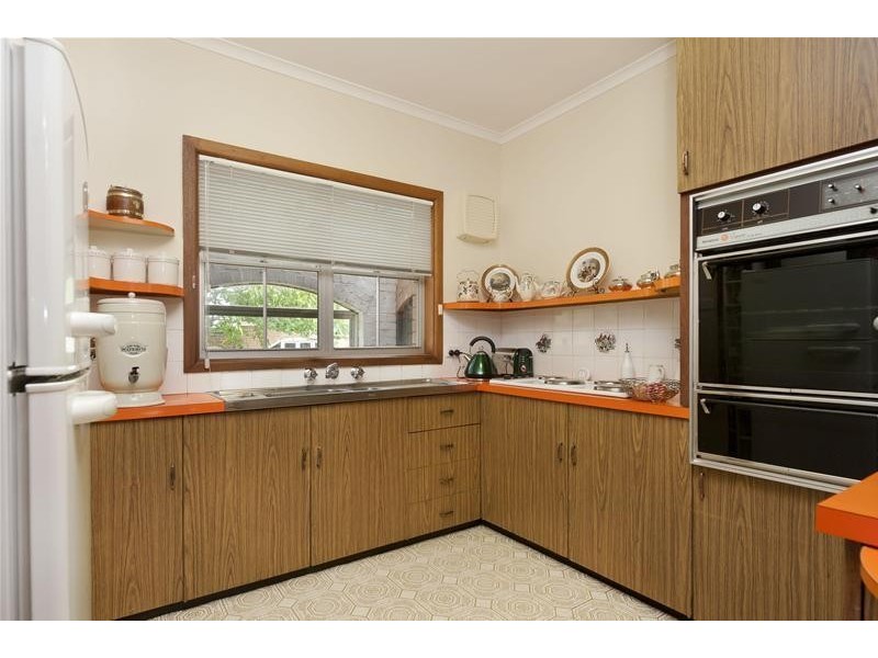 32 Ocean Road, Batehaven NSW 2536