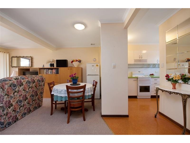 1/700 Beach Road, Surf Beach NSW 2536