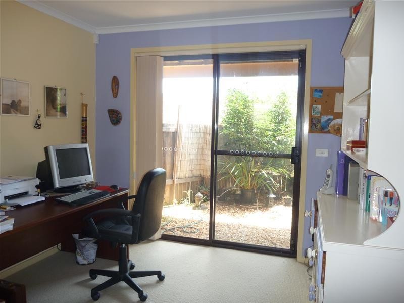 12/2 Eric Fenning Drive, Surf Beach NSW 2536