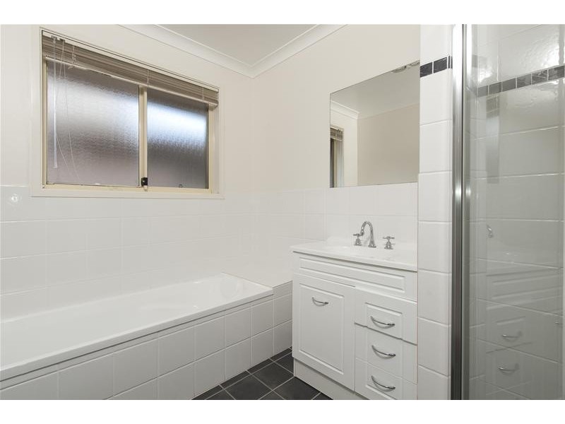 25B Gibson Place, Batehaven NSW 2536