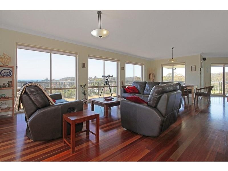 173 George Bass Drive, Surf Beach NSW 2536