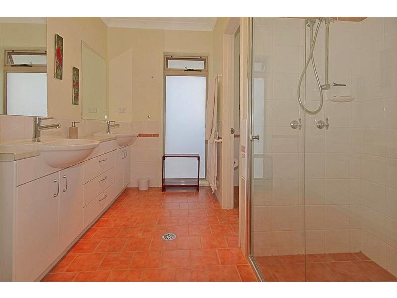 173 George Bass Drive, Surf Beach NSW 2536