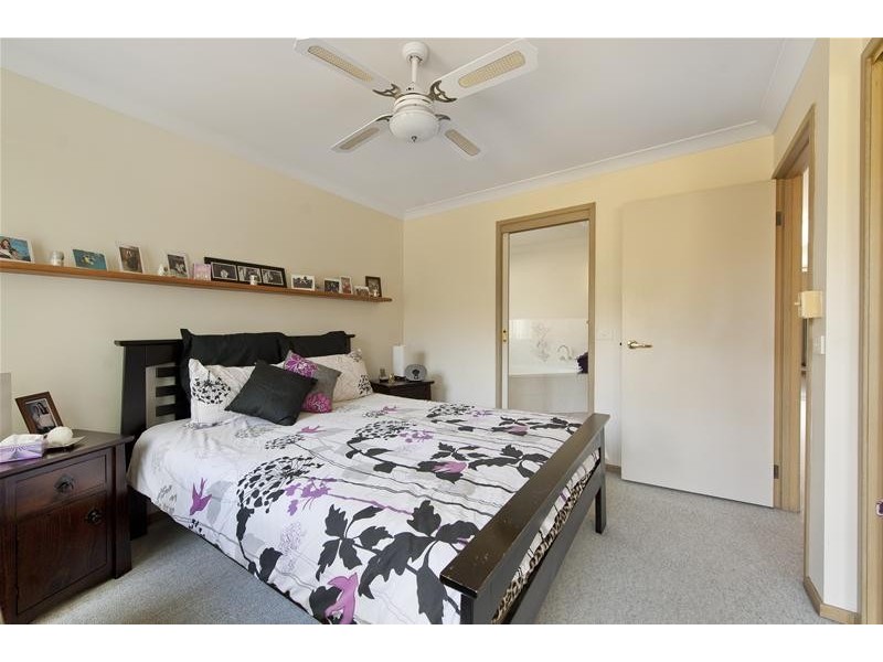 8 Hume Court, Sunshine Bay NSW 2536