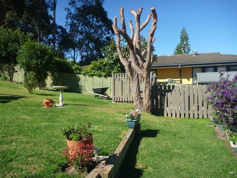 3 Hillview Place, Sunshine Bay NSW 2536