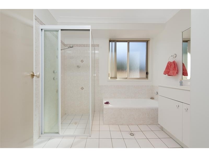 19 Barrani Place, Lilli Pilli NSW 2536