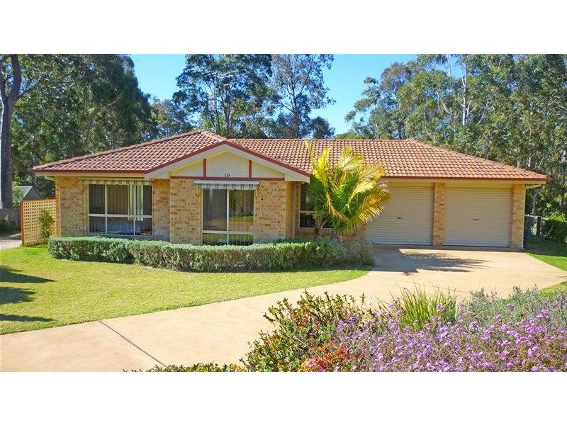 19 Barrani Place, Lilli Pilli NSW 2536