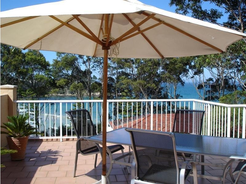 8/10 Edgewood Place, Denhams Beach NSW 2536