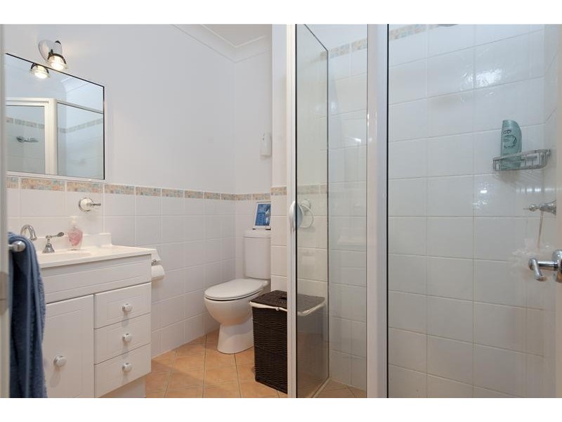 8/10 Edgewood Place, Denhams Beach NSW 2536