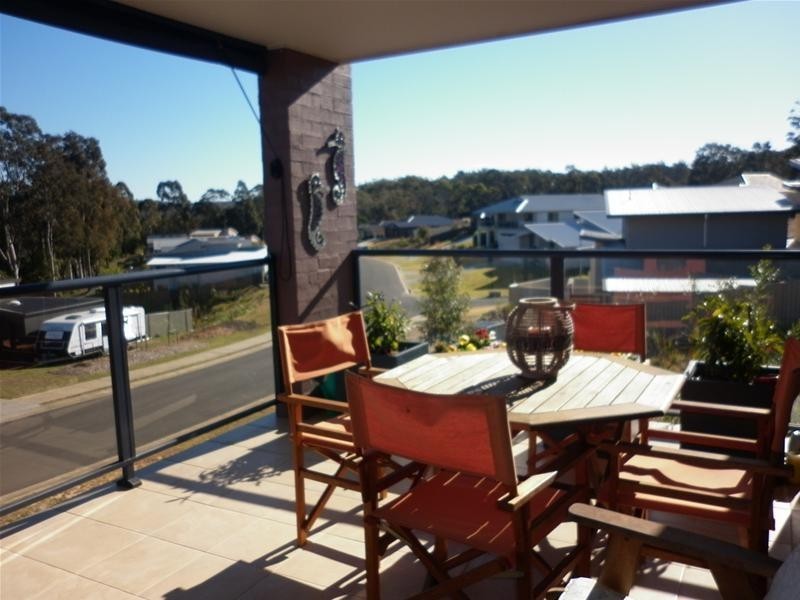 1/62 Courtenay Crescent, Long Beach NSW 2536