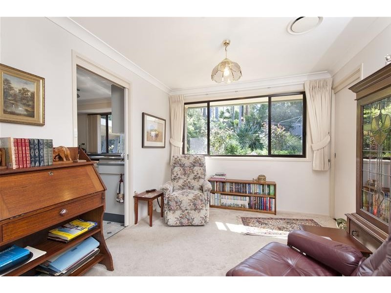 8 Jerupa Close, Surf Beach NSW 2536