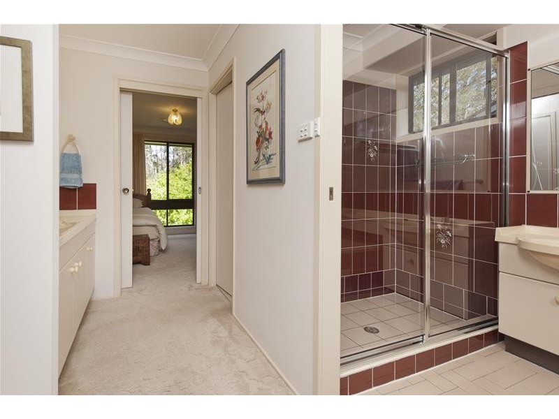 8 Jerupa Close, Surf Beach NSW 2536