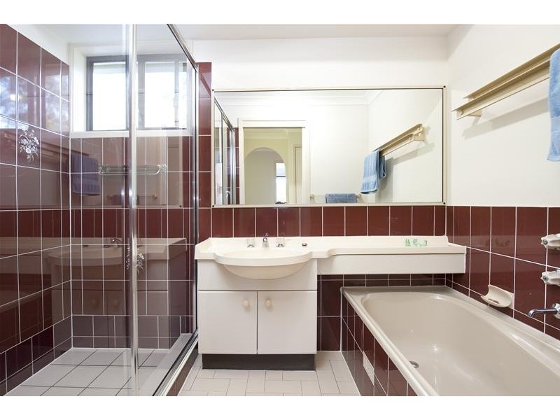 8 Jerupa Close, Surf Beach NSW 2536