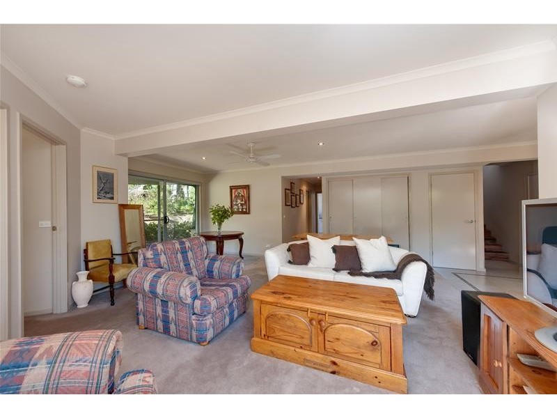 70 Fauna Avenue, Long Beach NSW 2536