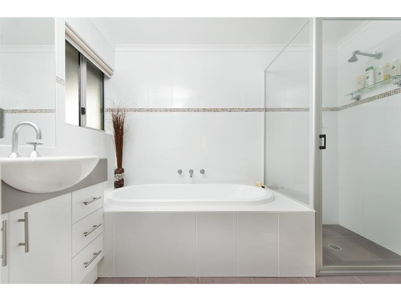 70 Fauna Avenue, Long Beach NSW 2536