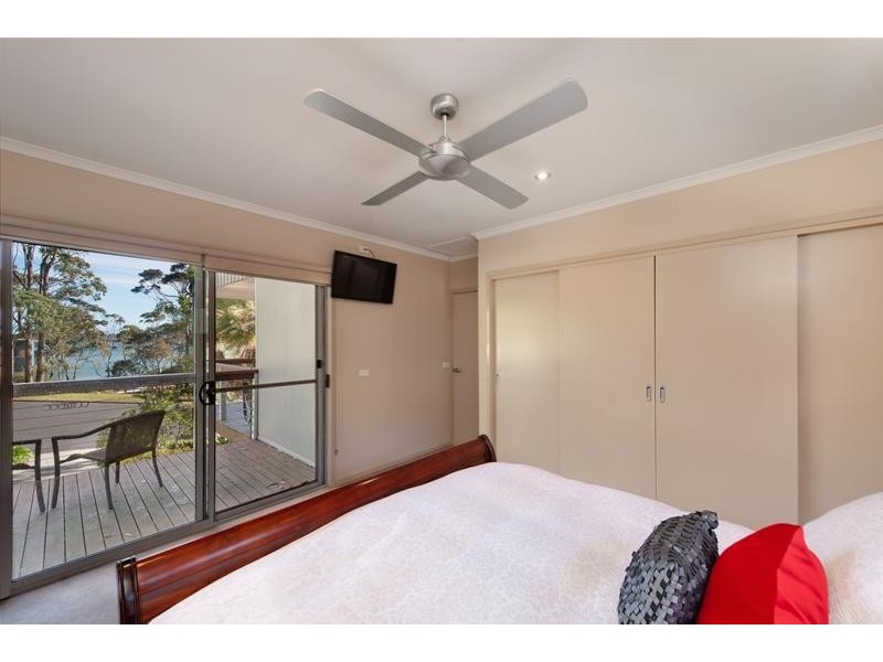 70 Fauna Avenue, Long Beach NSW 2536