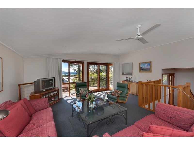 122 Vista Avenue, Catalina NSW 2536