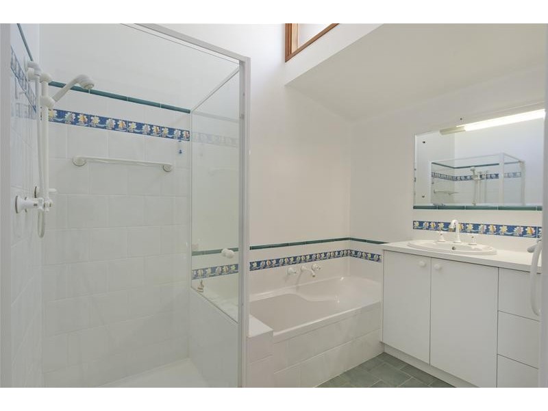 122 Vista Avenue, Catalina NSW 2536