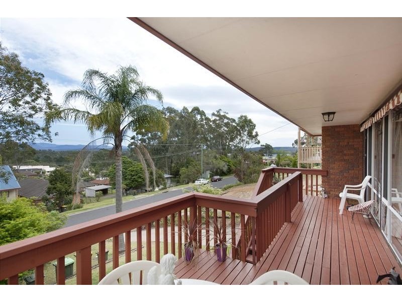 35 Riverview Crescent, Catalina NSW 2536