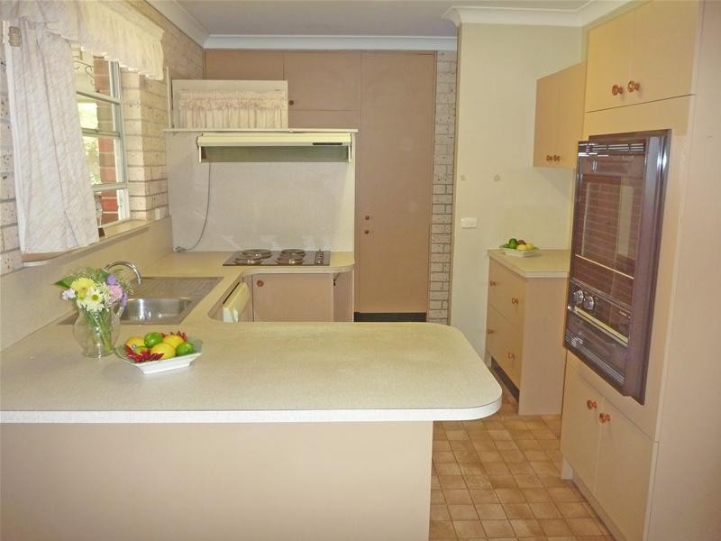 35 Christopher Crescent, Batehaven NSW 2536