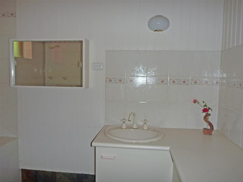 35 Christopher Crescent, Batehaven NSW 2536