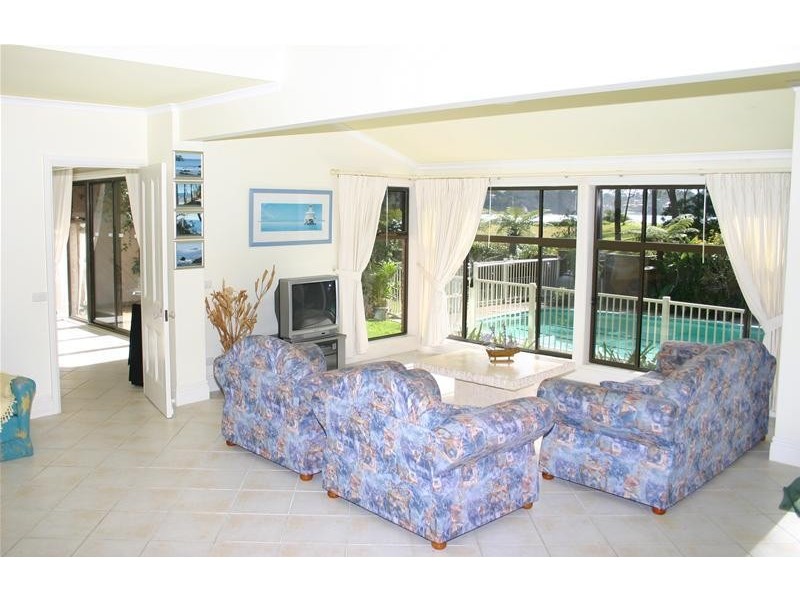32 Newth Place, Surf Beach NSW 2536