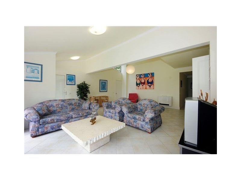 32 Newth Place, Surf Beach NSW 2536