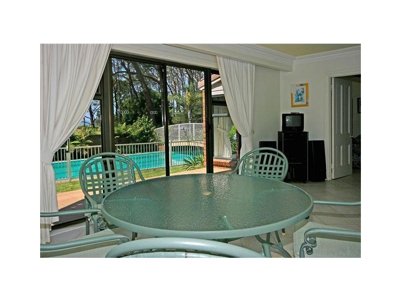 32 Newth Place, Surf Beach NSW 2536