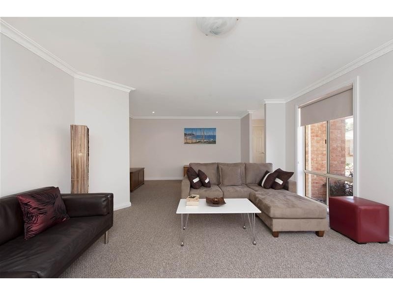 1/6 Edgewood Place, Denhams Beach NSW 2536