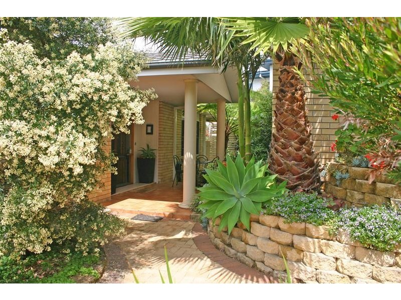 18 Seaview Way, Long Beach NSW 2536
