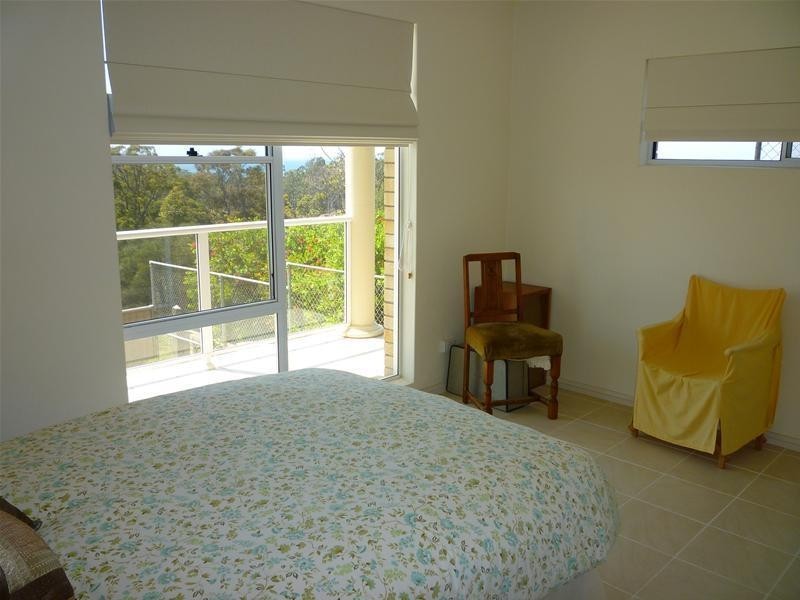 18 Seaview Way, Long Beach NSW 2536