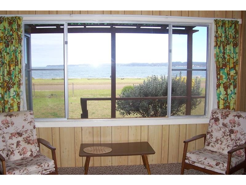 10 Bay Road, Long Beach NSW 2536