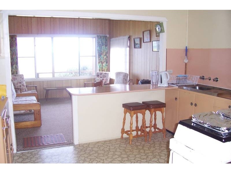 10 Bay Road, Long Beach NSW 2536