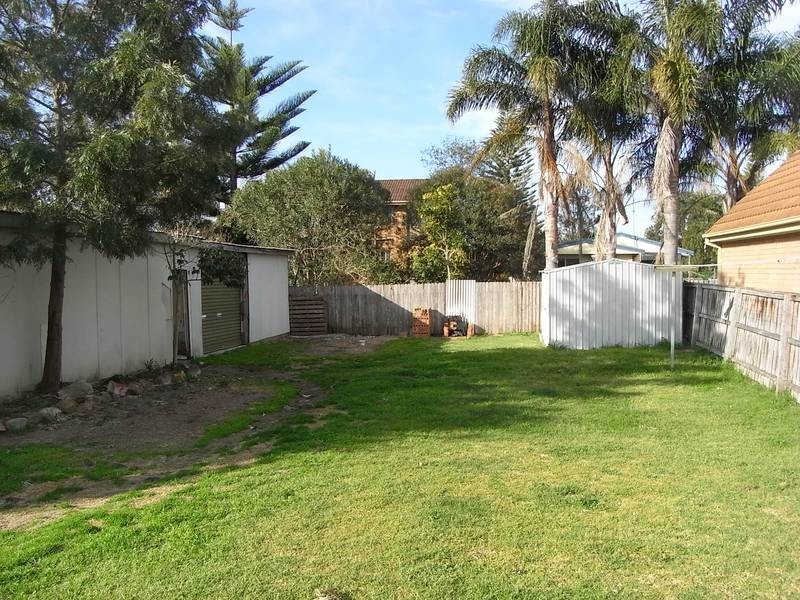 35 Golf Links Drive, Batemans Bay NSW 2536